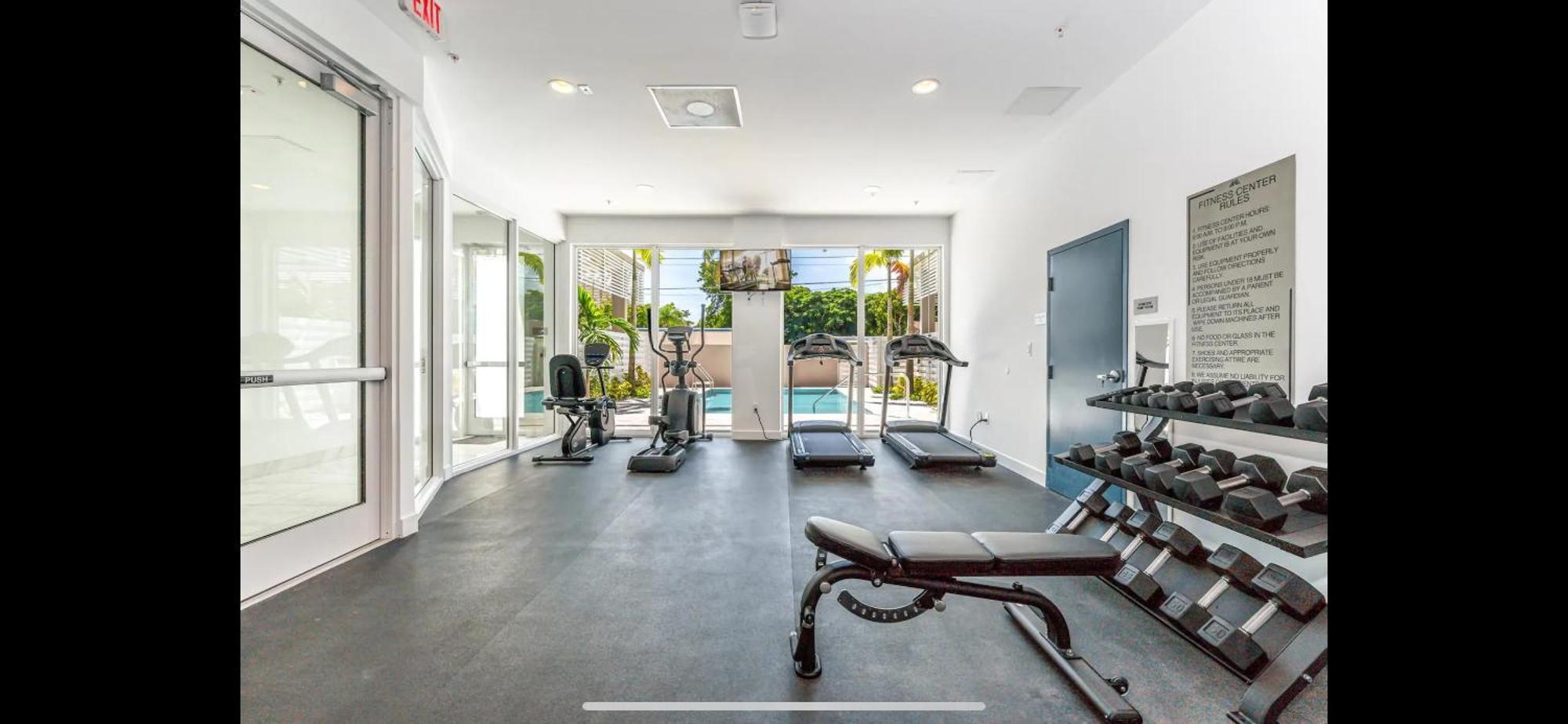Miami Wood Apart Hotel New 2024 - Private Terrace - Free Garage - Beach 5 Min Холивуд Екстериор снимка